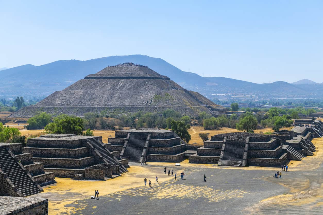 Pyramid of the Sun at Teotihuacan, in the closed Basin of Mexico where the Mexico City sinking story begins.